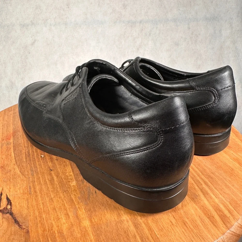 Rockport dress shoes